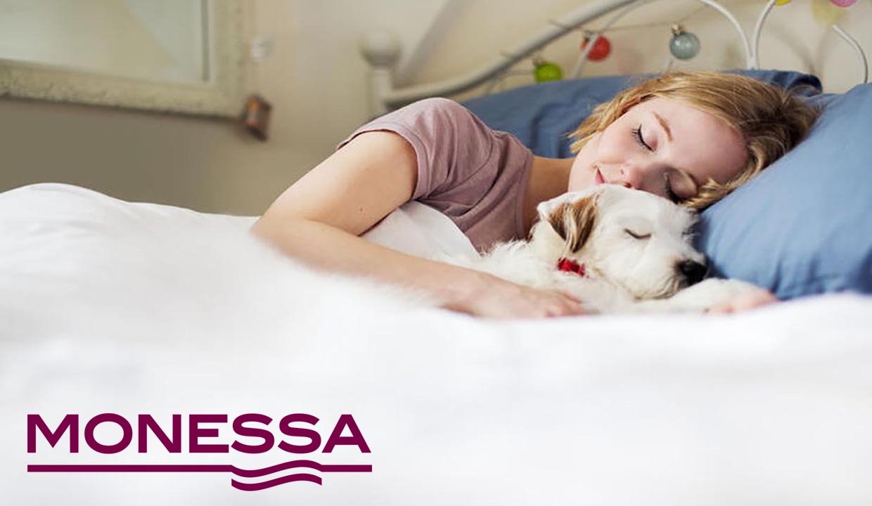 Benefits of sleeping with a pet (dog)